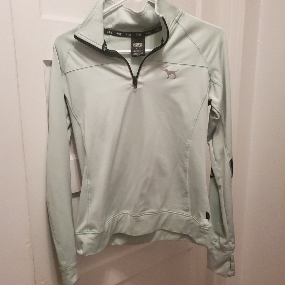 Collared sweatshirt